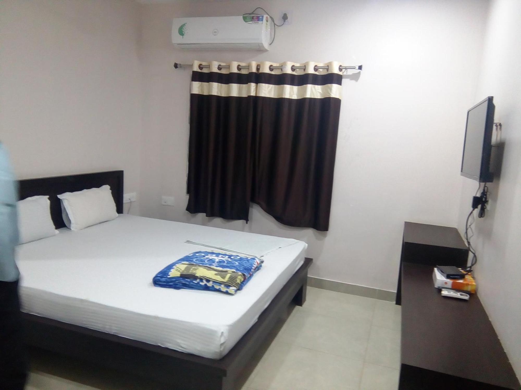 Hotel Indraprasth Balangir المظهر الخارجي الصورة